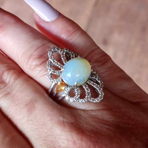 Ethiopian opal ring - Picture 4 of 5